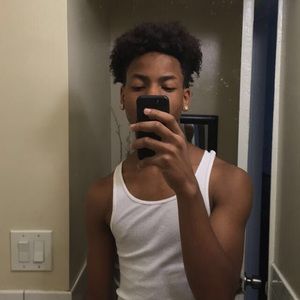 Meet your Posher, Kenneth